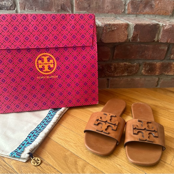 Tory Burch Shoes - Tory Burch Tan Ines Leather Single-Band Slide Sandals